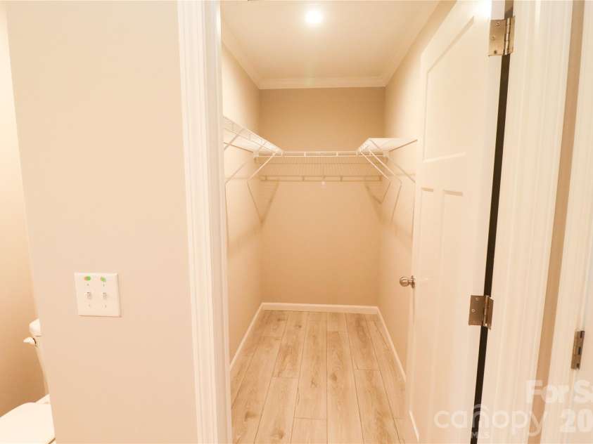 3093 Peaceful Meadows Drive, Morganton, NC 28655.  MLS# CAR4404361, YatesRealty ID 37162. Primary Walk in Closet