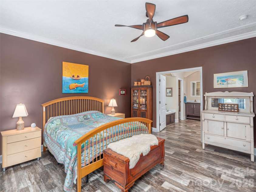 4687 Old Clyde Road, Clyde, NC 28721.  MLS# CAR4404601, YatesRealty ID 37166. 