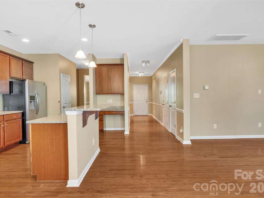 2025 Glenhaven Drive, Waxhaw, NC 28173.  MLS# CAR4403532, YatesRealty ID 37167. 