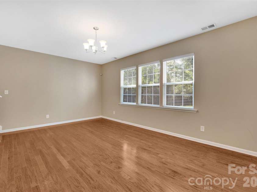 2025 Glenhaven Drive, Waxhaw, NC 28173.  MLS# CAR4403532, YatesRealty ID 37167. 