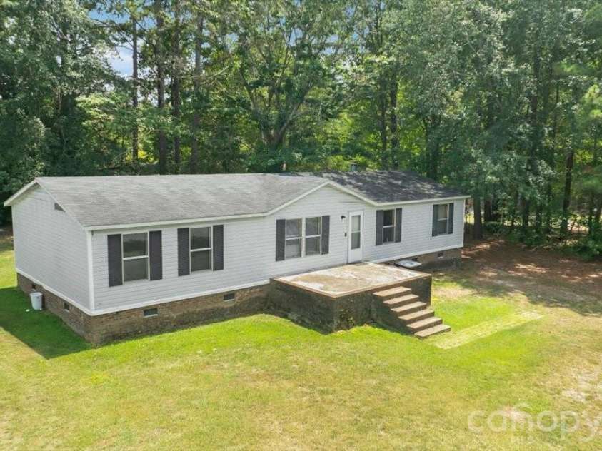 109 Maynard Avenue, Wadesboro, NC 28170.  MLS# CAR4404094, YatesRealty ID 37170. 