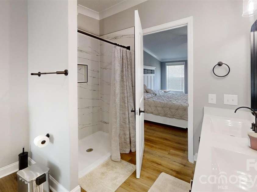 3585 Woodstream Drive, Maiden, NC 28650.  MLS# CAR4403670, YatesRealty ID 37172. 