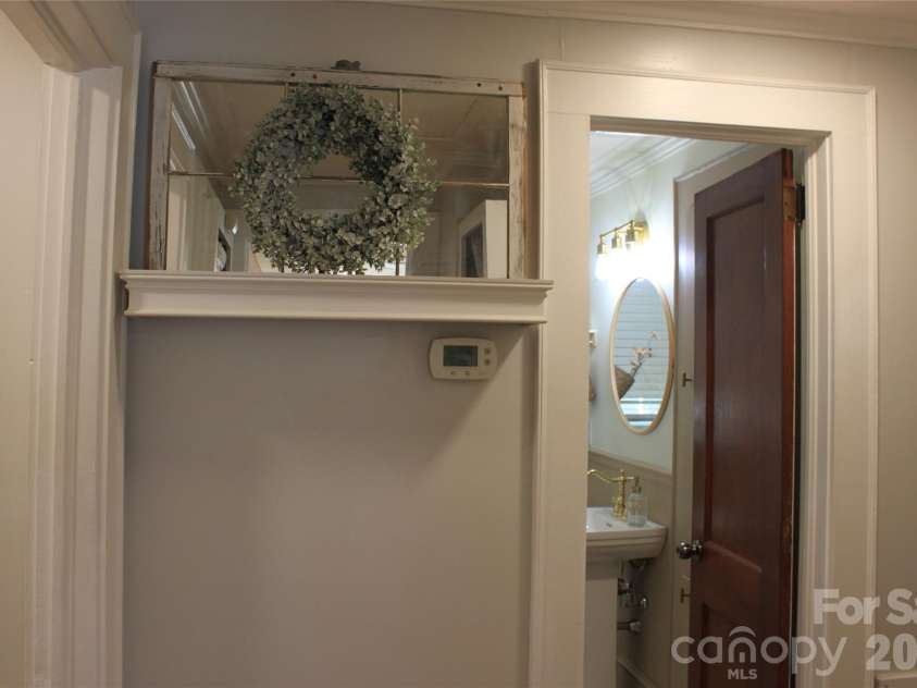 206 Bentwood Drive, Forest City, NC 28043.  MLS# CAR4403721, YatesRealty ID 37173. 