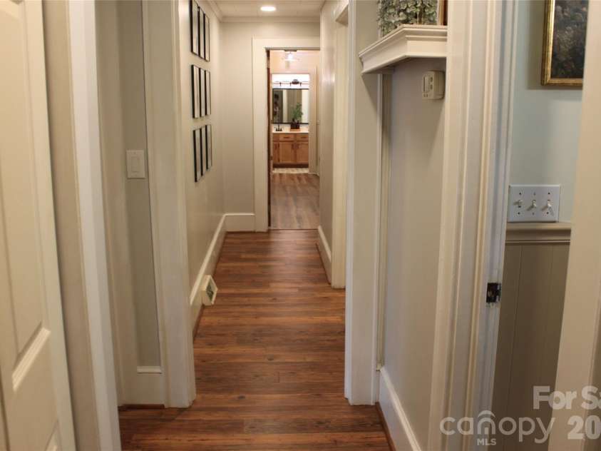 206 Bentwood Drive, Forest City, NC 28043.  MLS# CAR4403721, YatesRealty ID 37173. 