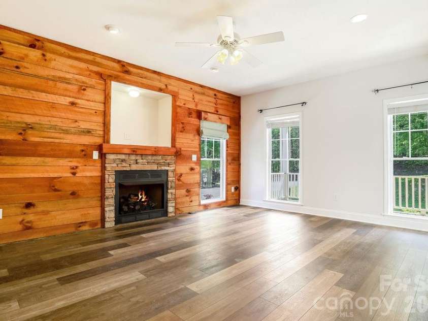 46 Indian Summer Lane, Mill Spring, NC 28756.  MLS# CAR4404587, YatesRealty ID 37175. 