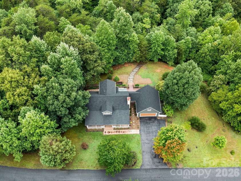 46 Indian Summer Lane, Mill Spring, NC 28756.  MLS# CAR4404587, YatesRealty ID 37175. 