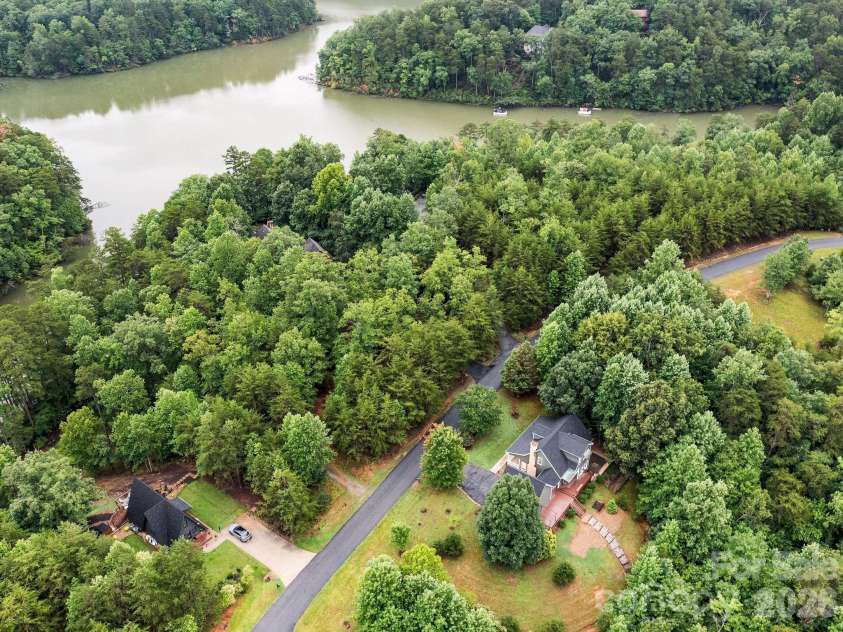 46 Indian Summer Lane, Mill Spring, NC 28756.  MLS# CAR4404587, YatesRealty ID 37175. 