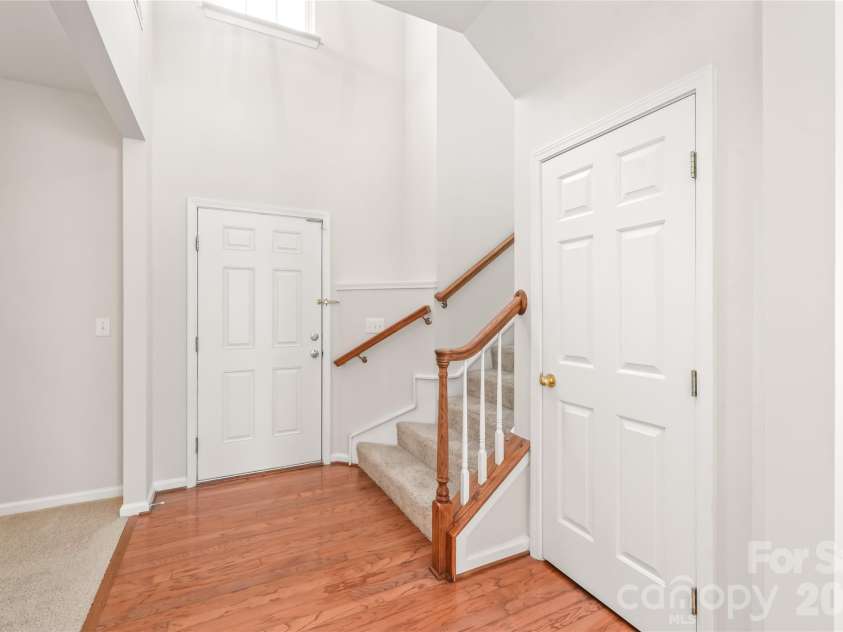 11705 Kingsley View Drive, Charlotte, NC 28277.  MLS# CAR4404564, YatesRealty ID 37176. 
