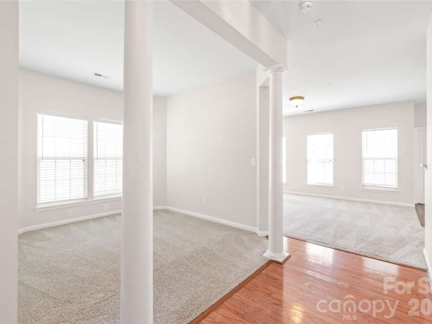 11705 Kingsley View Drive, Charlotte, NC 28277.  MLS# CAR4404564, YatesRealty ID 37176. 