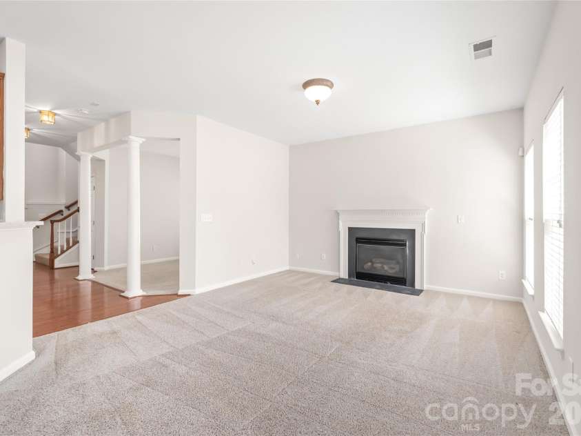 11705 Kingsley View Drive, Charlotte, NC 28277.  MLS# CAR4404564, YatesRealty ID 37176. 