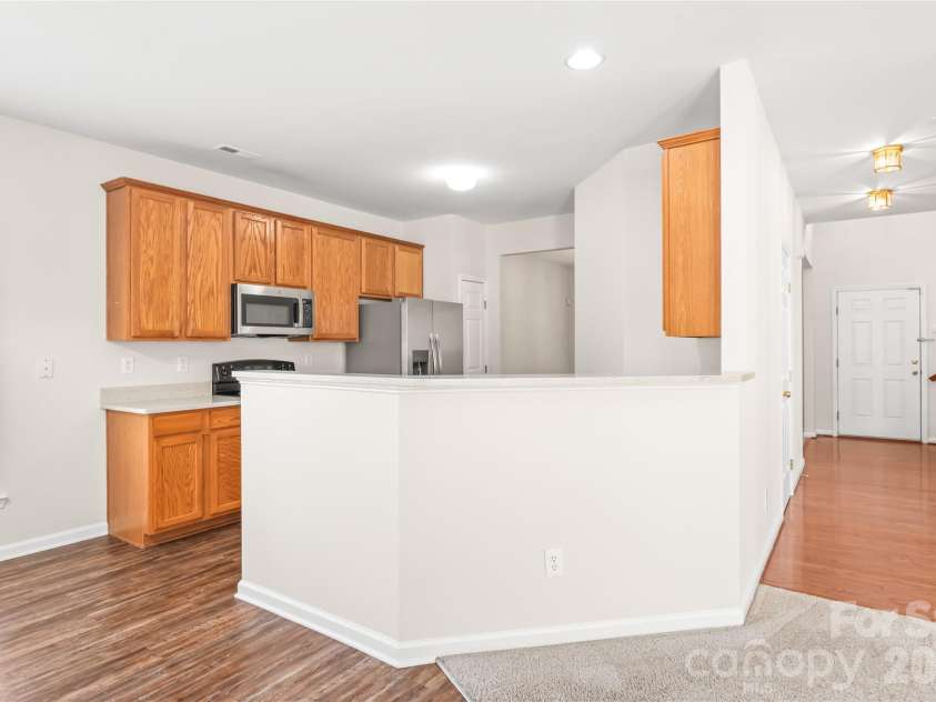 11705 Kingsley View Drive, Charlotte, NC 28277.  MLS# CAR4404564, YatesRealty ID 37176. 