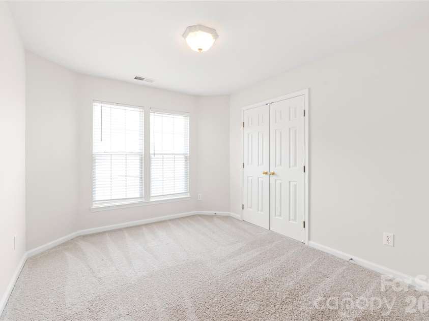 11705 Kingsley View Drive, Charlotte, NC 28277.  MLS# CAR4404564, YatesRealty ID 37176. 