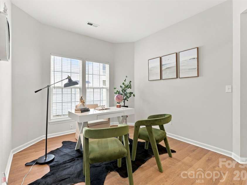 11705 Kingsley View Drive, Charlotte, NC 28277.  MLS# CAR4432126, YatesRealty ID 37176. Office