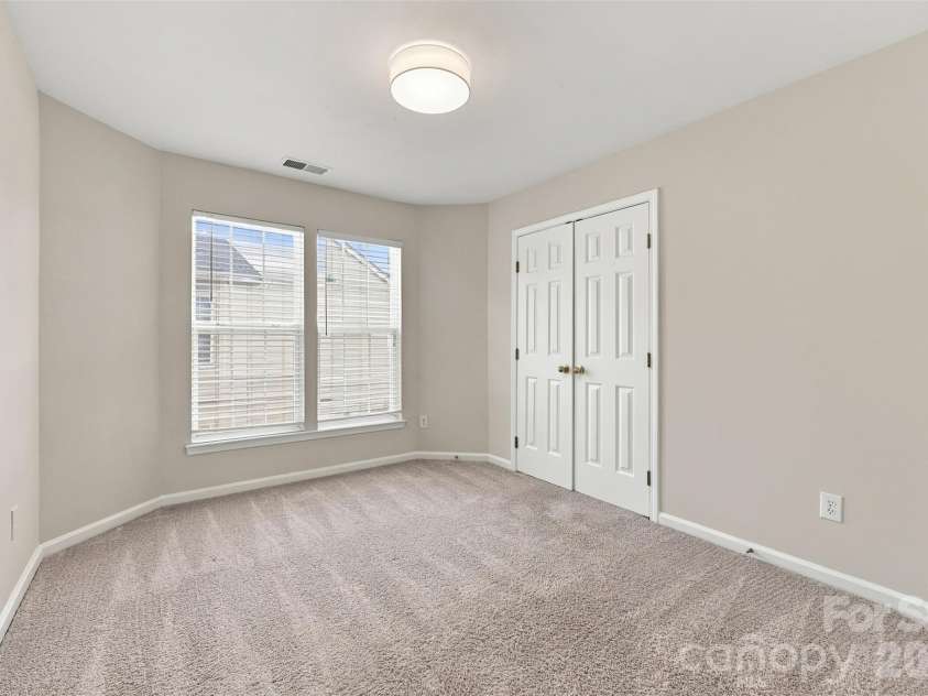 11705 Kingsley View Drive, Charlotte, NC 28277.  MLS# CAR4432126, YatesRealty ID 37176. Upper level Bedroom #2