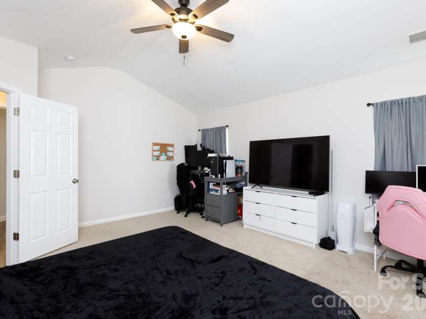 4668 Hannah Drive, Rock Hill, SC 29732.  MLS# CAR4404615, YatesRealty ID 37178. 