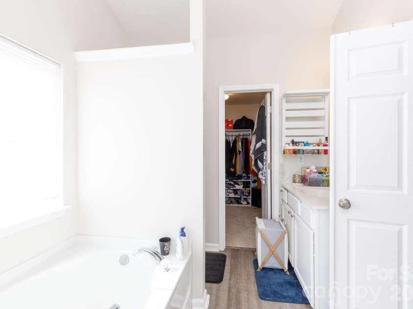 4668 Hannah Drive, Rock Hill, SC 29732.  MLS# CAR4404615, YatesRealty ID 37178. 