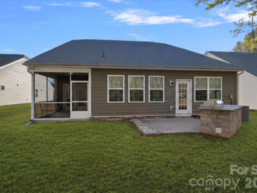 116 Van Gogh Trail, Mount Holly, NC 28120.  MLS# CAR4401399, YatesRealty ID 37179. 