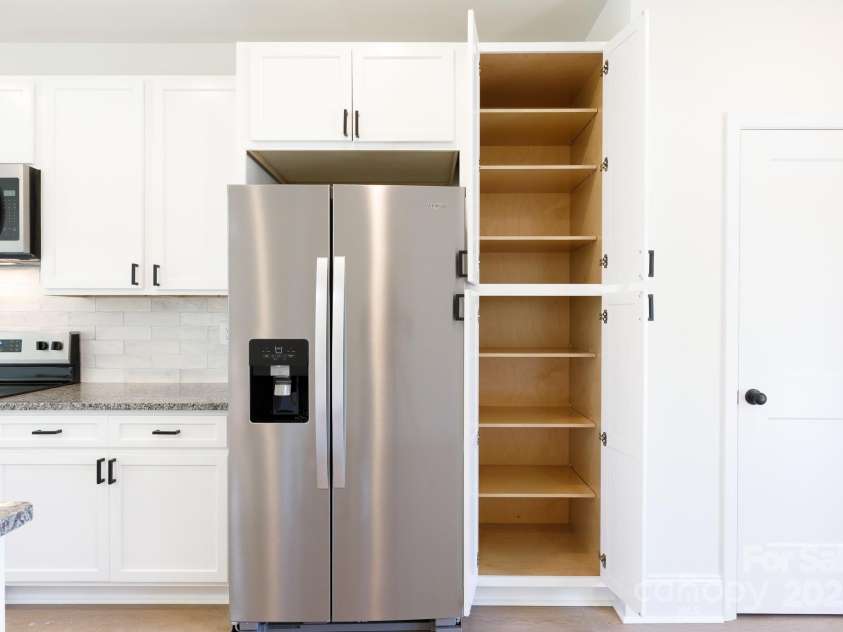 202 Westerwood Drive, Rock Hill, SC 29732.  MLS# CAR4240325, YatesRealty ID 3718. 