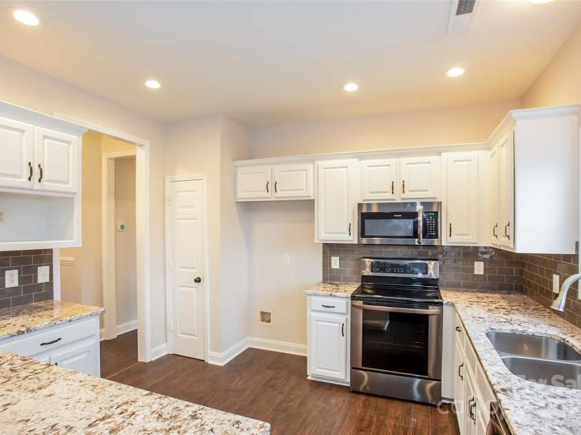 841 Old Farm Road, Oakboro, NC 28129.  MLS# CAR4332048, YatesRealty ID 3718. 