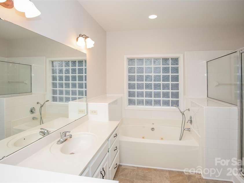 841 Old Farm Road, Oakboro, NC 28129.  MLS# CAR4332048, YatesRealty ID 3718. 