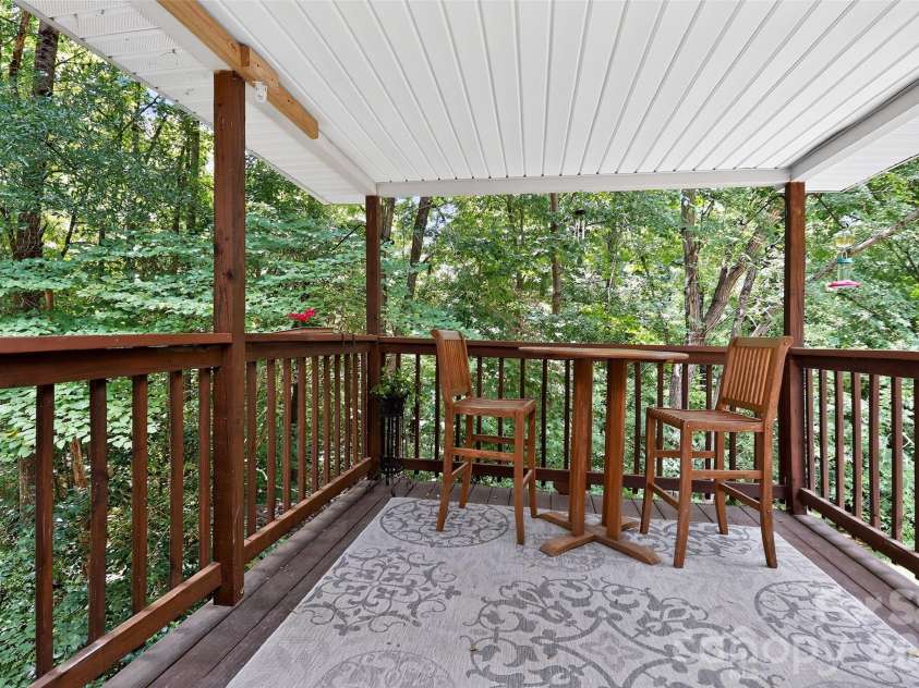 7912 Ritter Drive, Charlotte, NC 28270.  MLS# CAR4404263, YatesRealty ID 37180. 