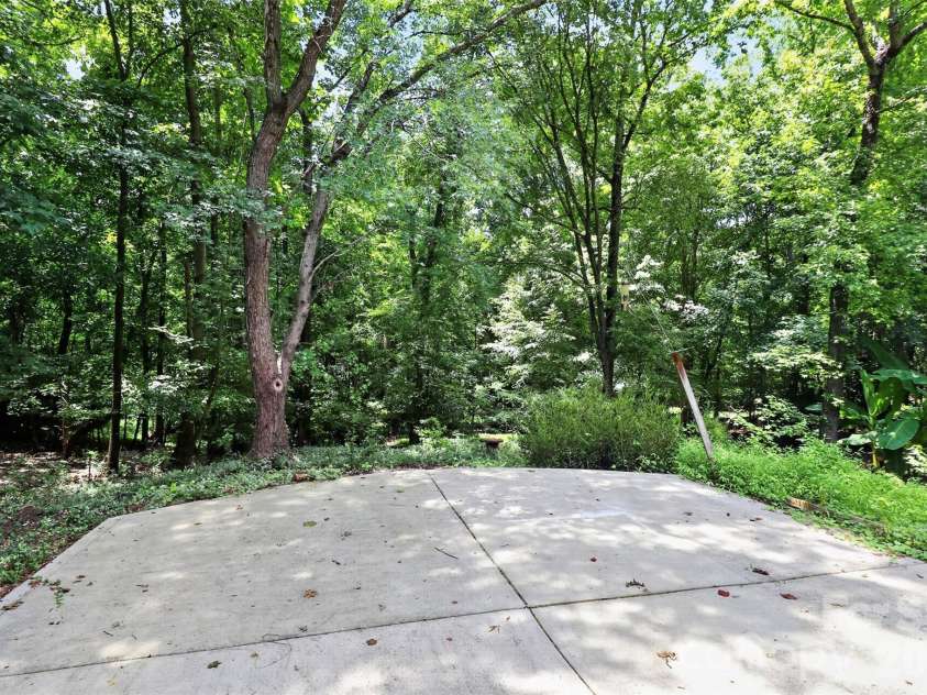 7912 Ritter Drive, Charlotte, NC 28270.  MLS# CAR4404263, YatesRealty ID 37180. 