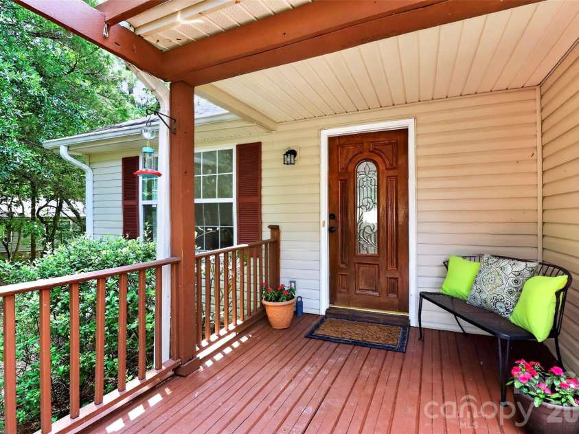 7912 Ritter Drive, Charlotte, NC 28270.  MLS# CAR4404263, YatesRealty ID 37180. Cozy front porch!