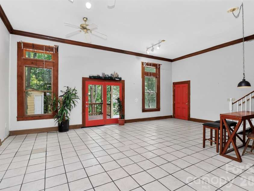 7912 Ritter Drive, Charlotte, NC 28270.  MLS# CAR4404263, YatesRealty ID 37180. So much potential!