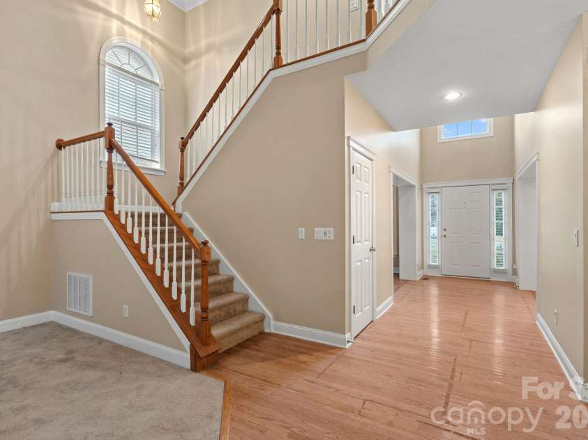 12023 Stone Forest Drive, Pineville, NC 28134.  MLS# CAR4400127, YatesRealty ID 37183. 