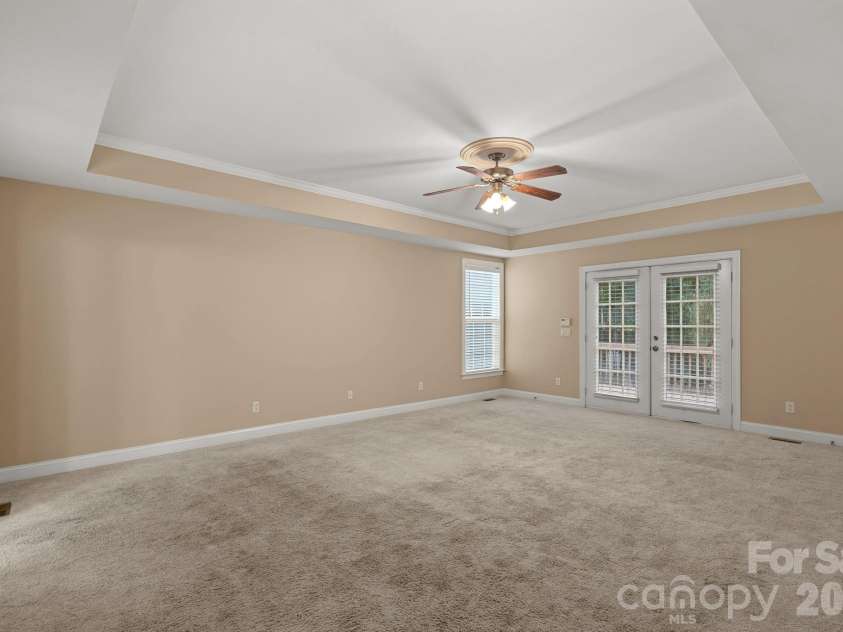 12023 Stone Forest Drive, Pineville, NC 28134.  MLS# CAR4400127, YatesRealty ID 37183. 