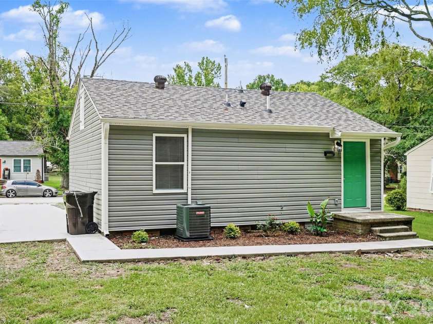 234 Marshall Street, Rock Hill, SC 29730.  MLS# CAR4403199, YatesRealty ID 37184. 