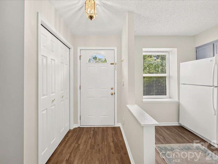 614 Lex Drive, Charlotte, NC 28262.  MLS# CAR4404458, YatesRealty ID 37187. 