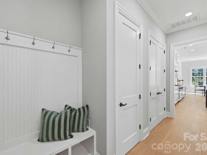 115 Thorncote Place, Charlotte, NC 28226.  MLS# CAR4402701, YatesRealty ID 37189. Drop zone