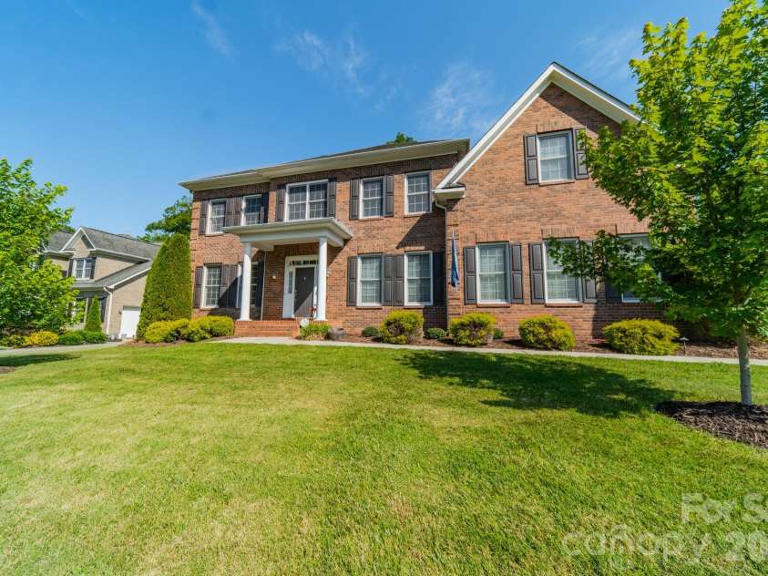 2073 Hambridge Avenue, Kannapolis, NC 28081.  MLS# CAR4337036, YatesRealty ID 3719. 