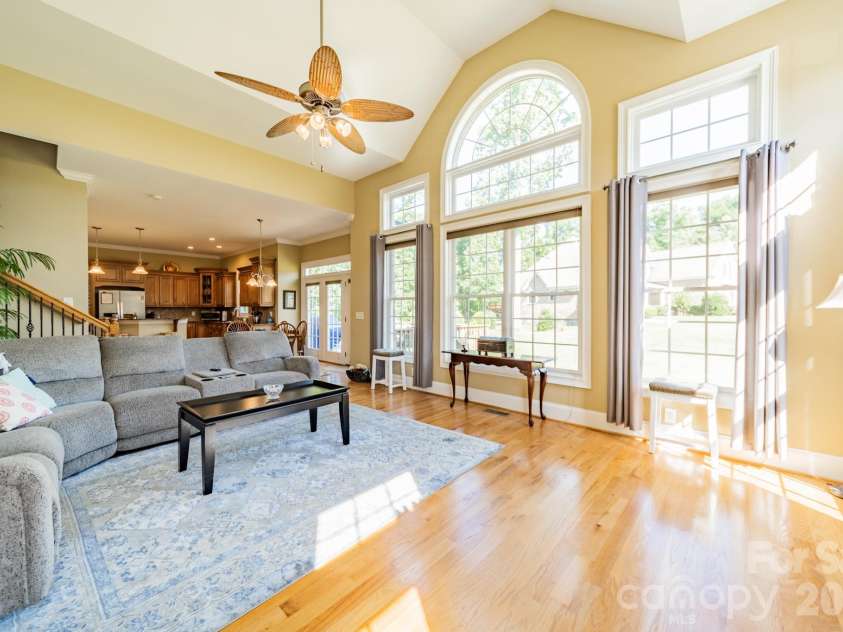 2073 Hambridge Avenue, Kannapolis, NC 28081.  MLS# CAR4337036, YatesRealty ID 3719. 