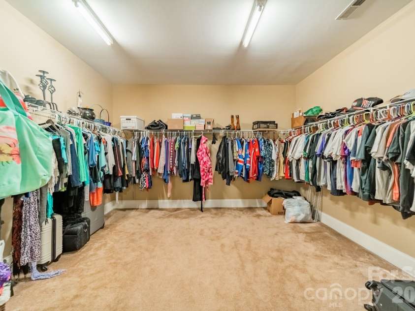 2073 Hambridge Avenue, Kannapolis, NC 28081.  MLS# CAR4337036, YatesRealty ID 3719. 