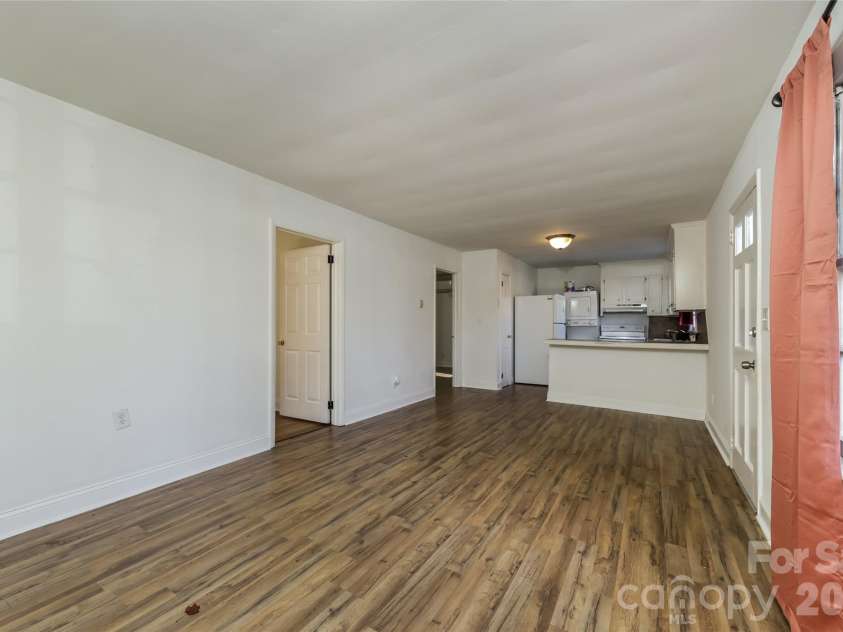 238 Bond Street, Winston Salem, NC 27127.  MLS# CAR4356513, YatesRealty ID 3719. 