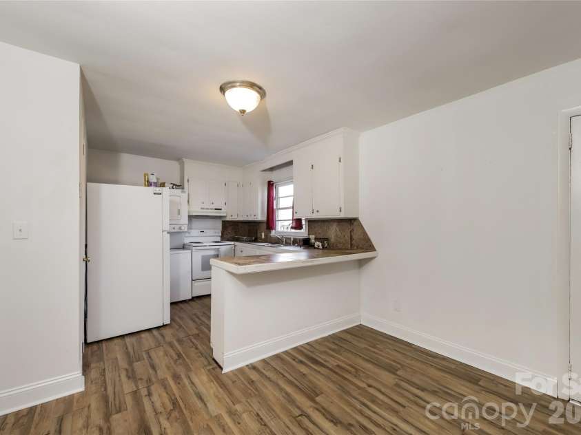 238 Bond Street, Winston Salem, NC 27127.  MLS# CAR4356513, YatesRealty ID 3719. 