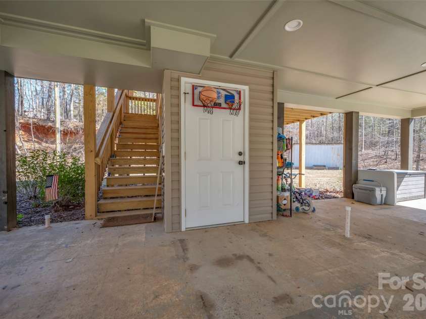 180 Nanhart Court, Rutherfordton, NC 28139.  MLS# CAR4404450, YatesRealty ID 37190. 
