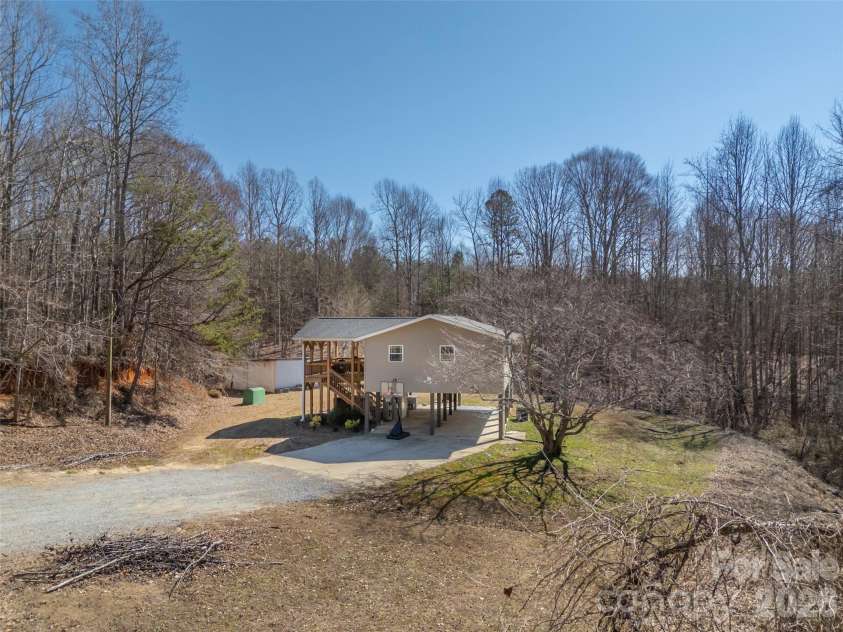 180 Nanhart Court, Rutherfordton, NC 28139.  MLS# CAR4404450, YatesRealty ID 37190. 