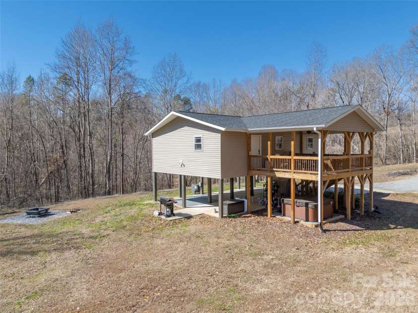 180 Nanhart Court, Rutherfordton, NC 28139.  MLS# CAR4404450, YatesRealty ID 37190. 