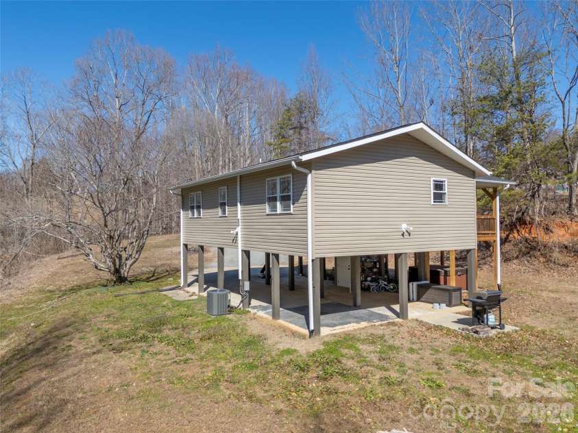 180 Nanhart Court, Rutherfordton, NC 28139.  MLS# CAR4404450, YatesRealty ID 37190. 