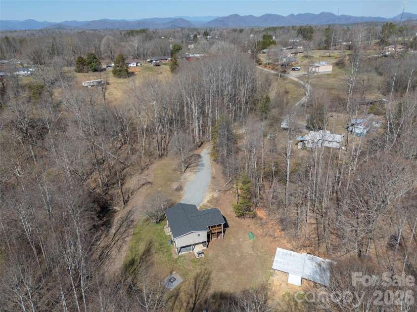 180 Nanhart Court, Rutherfordton, NC 28139.  MLS# CAR4404450, YatesRealty ID 37190. 