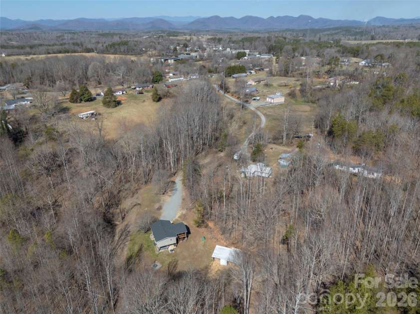 180 Nanhart Court, Rutherfordton, NC 28139.  MLS# CAR4404450, YatesRealty ID 37190. 