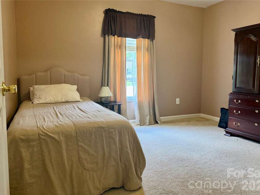 97 Freshfield Drive, Hudson, NC 28638.  MLS# CAR4404475, YatesRealty ID 37194. Bedroom