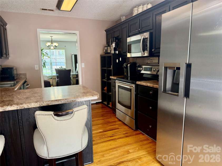 97 Freshfield Drive, Hudson, NC 28638.  MLS# CAR4404475, YatesRealty ID 37194. Kitchen