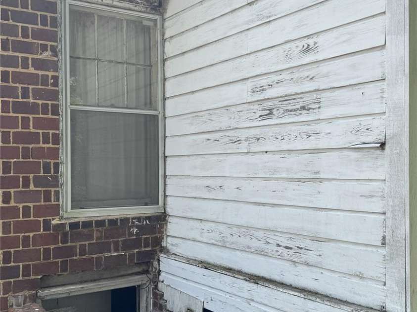 317 Washington Street, Shelby, NC 28150.  MLS# CAR4404082, YatesRealty ID 37195. 