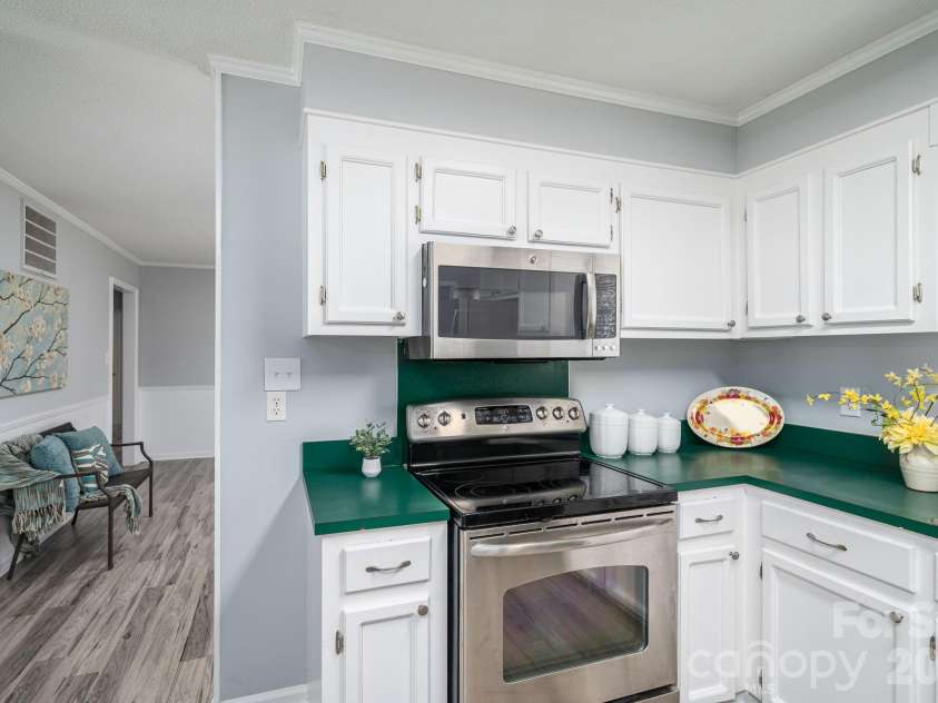 4416 Coachwood Lane, Gastonia, NC 28056.  MLS# CAR4404499, YatesRealty ID 37196. 