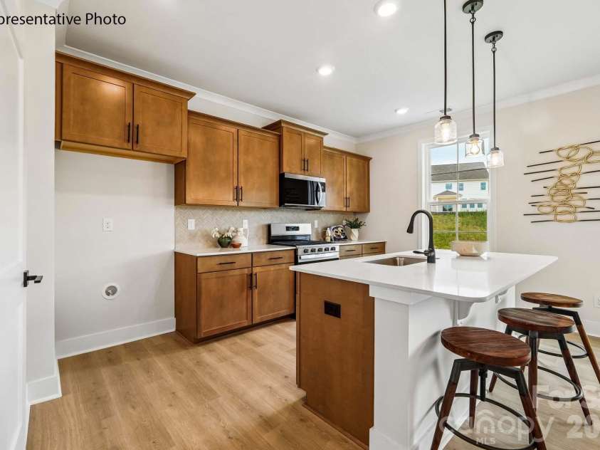 4255 Round Table Drive, Gastonia, NC 28056.  MLS# CAR4404627, YatesRealty ID 37198. 