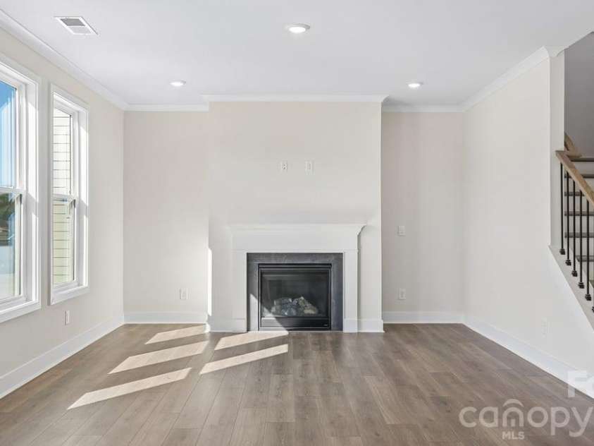 4255 Round Table Drive, Gastonia, NC 28056.  MLS# CAR4404627, YatesRealty ID 37198. 